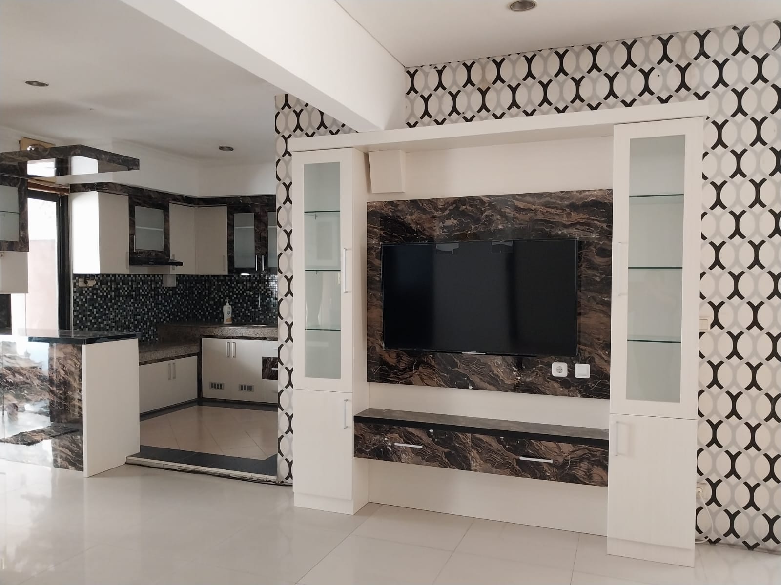 Rumah Dijual di Vassa Teracce Lippo Cikarang